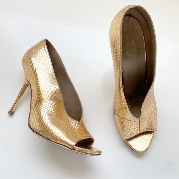 Burberry peep toe snakeskin pump size 9.5 - Picture 3 of 7